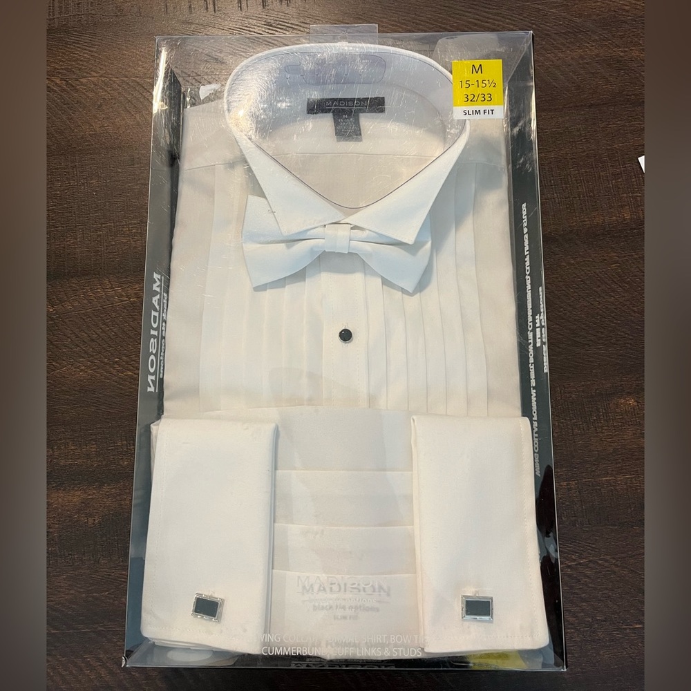 Slim fit men’s tuxedo shirt